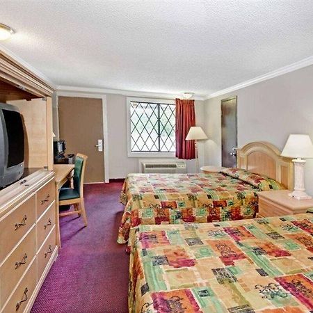 Knights Inn Austell Zewnętrze zdjęcie